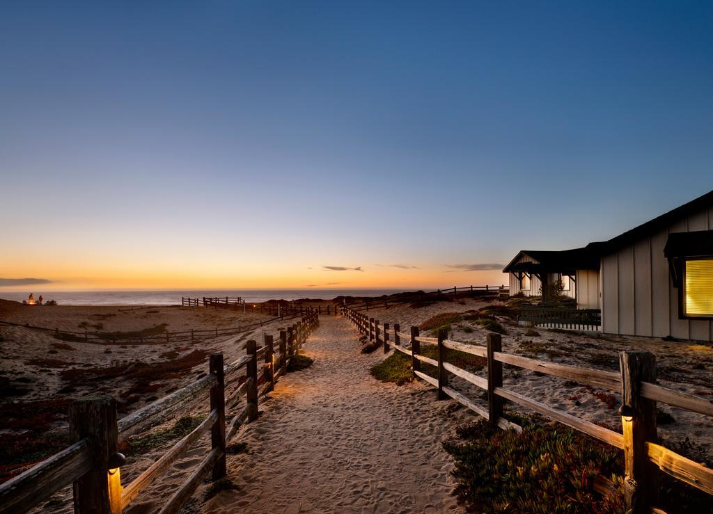 Sanctuary Beach Resort Marina Exterior photo